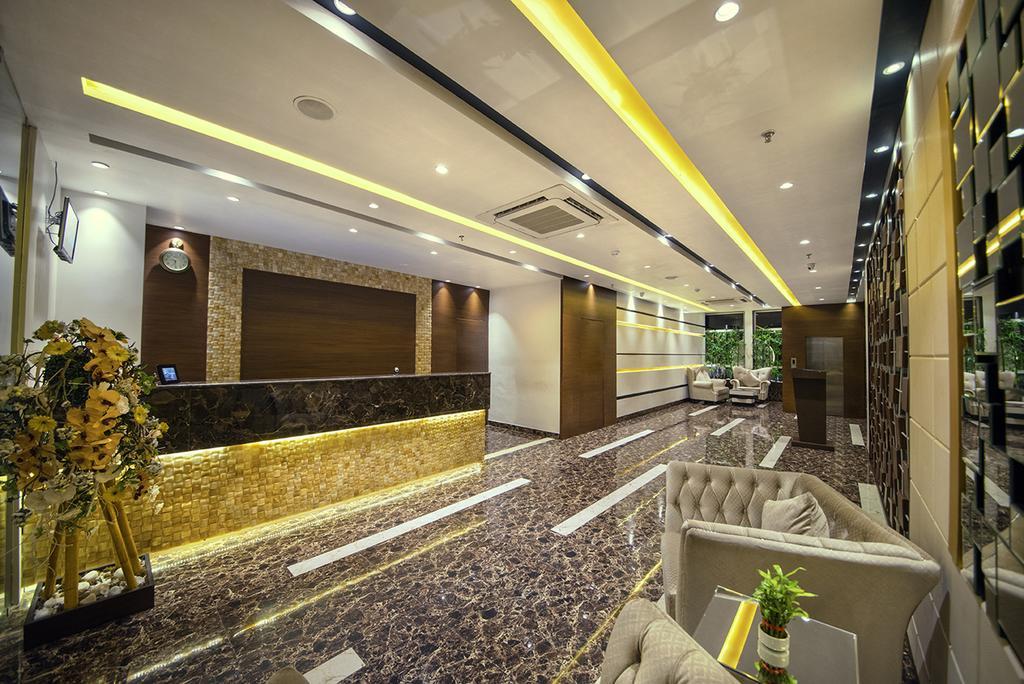 The Fern Residency Kolkata Hotell Exteriör bild