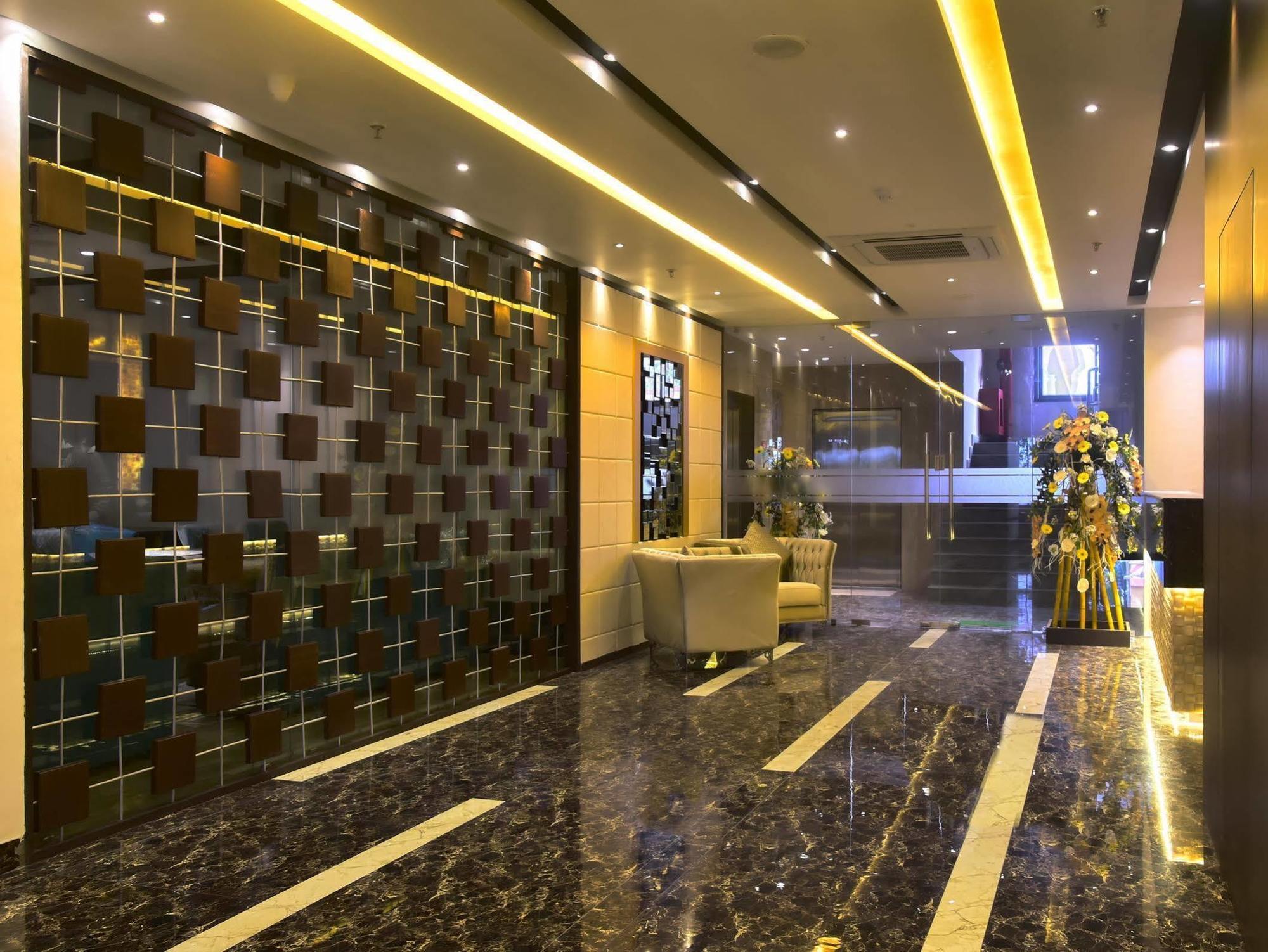 The Fern Residency Kolkata Hotell Exteriör bild